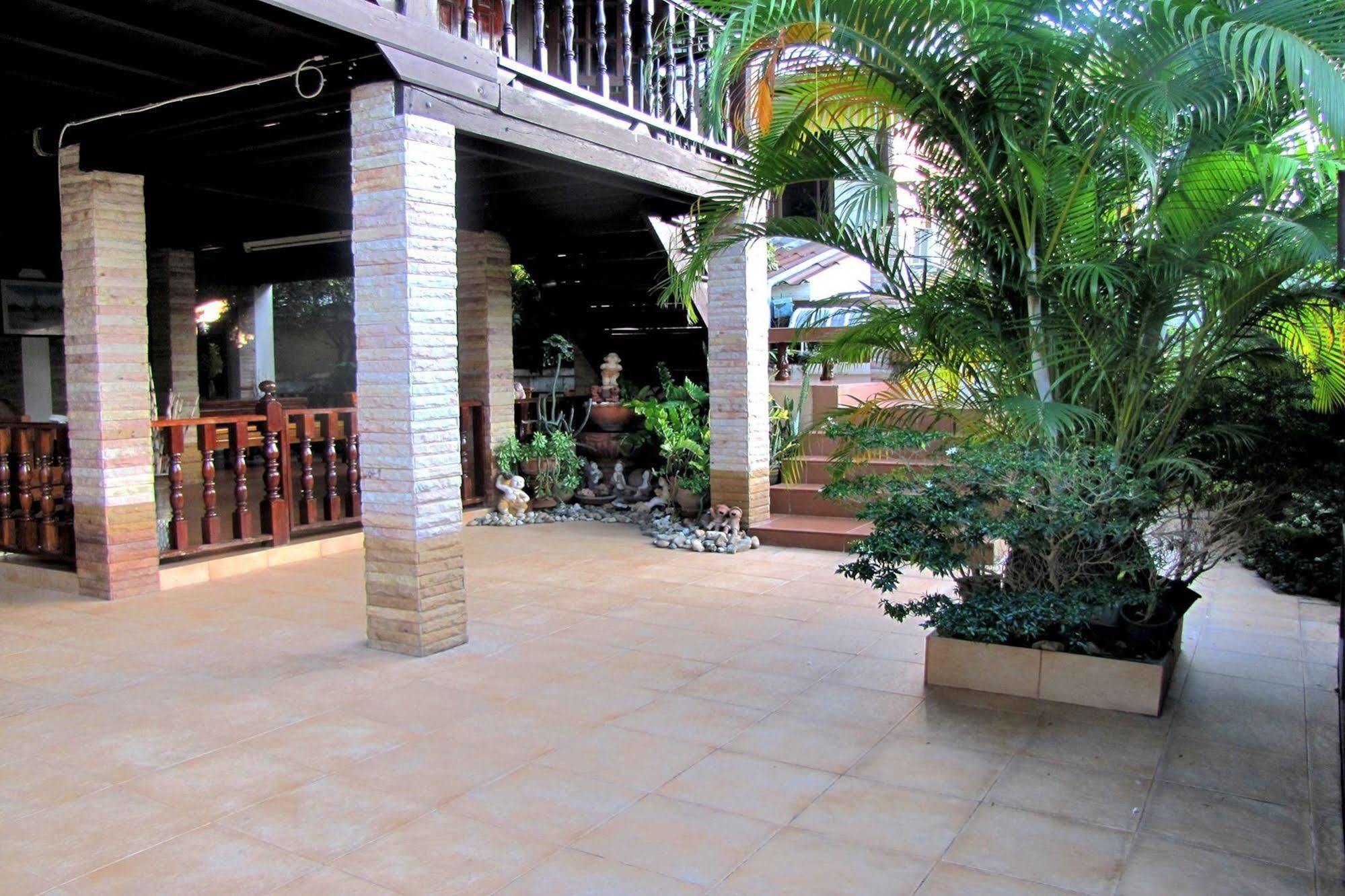Huan Kawin Est.58 Lanna Home&Collection Chiang Rai Exterior foto